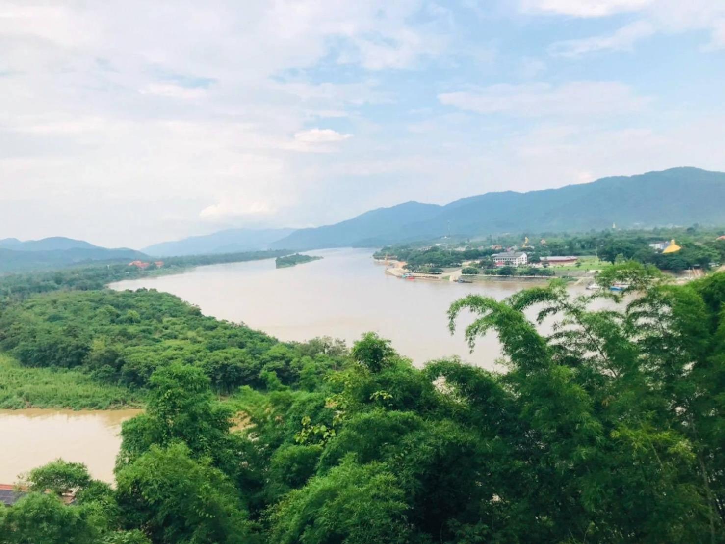 Saensukkho Hotel & Resort Чіанграй Екстер'єр фото