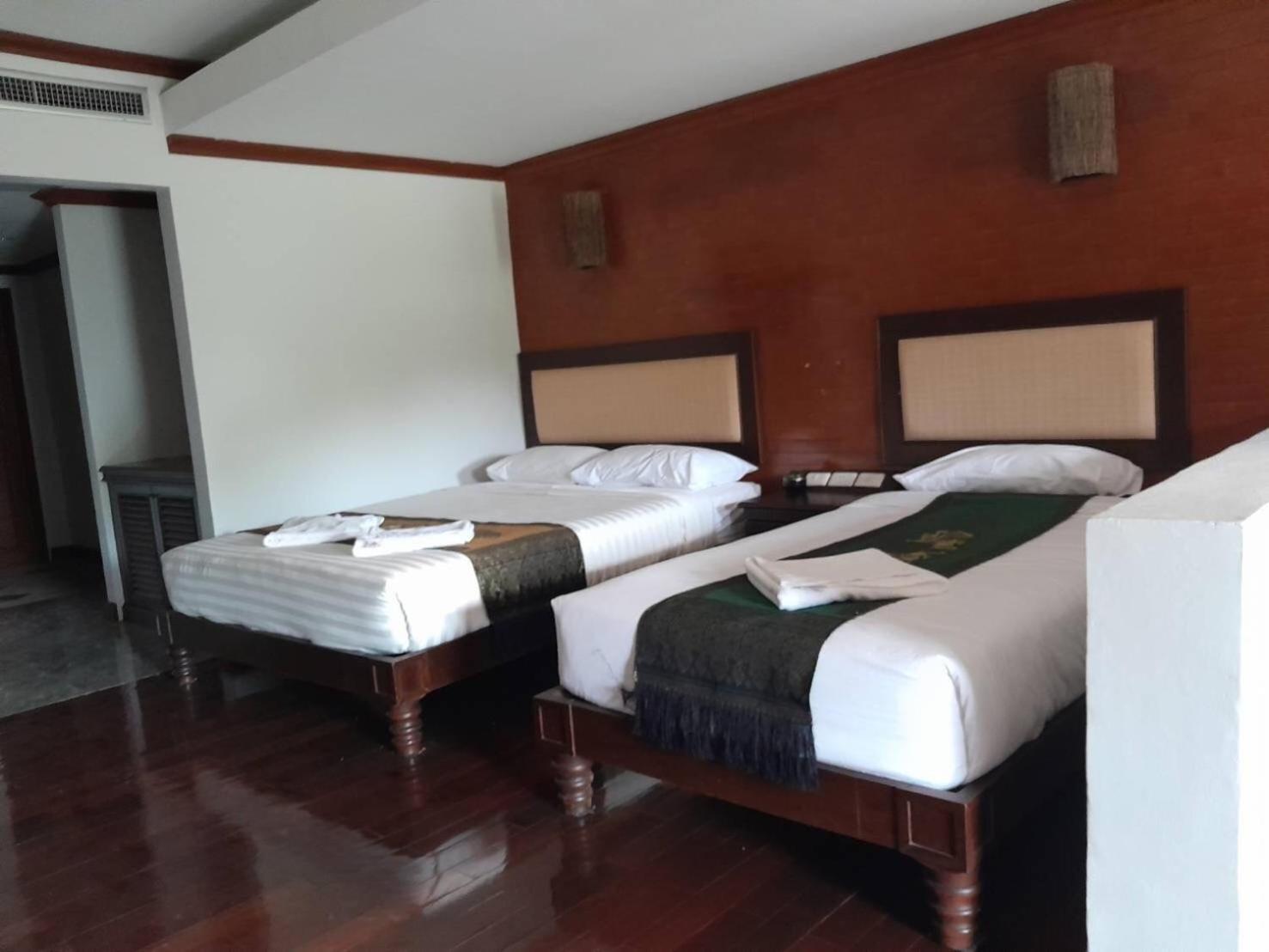 Saensukkho Hotel & Resort Чіанграй Екстер'єр фото