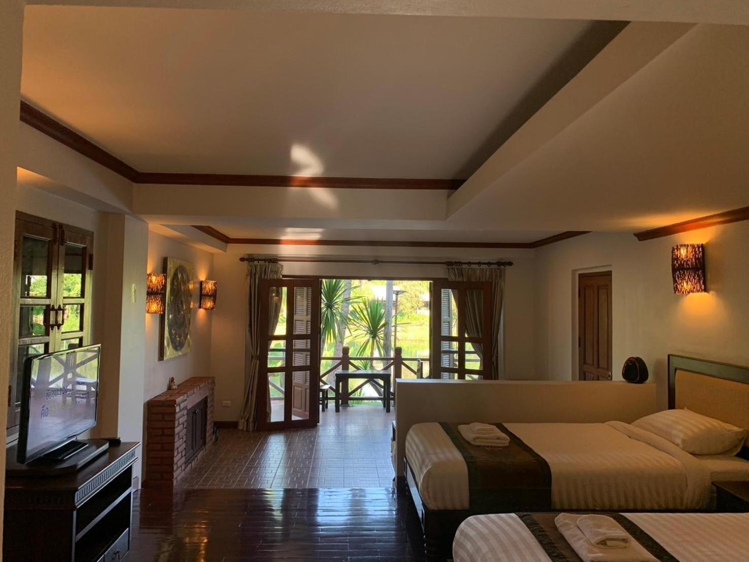 Saensukkho Hotel & Resort Чіанграй Екстер'єр фото